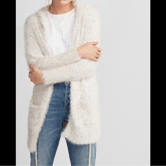 Express Women’s Eyelash Hooded Fuzzy Oversized Long Cozy Beige Sweater Small - Picture 1 of 9